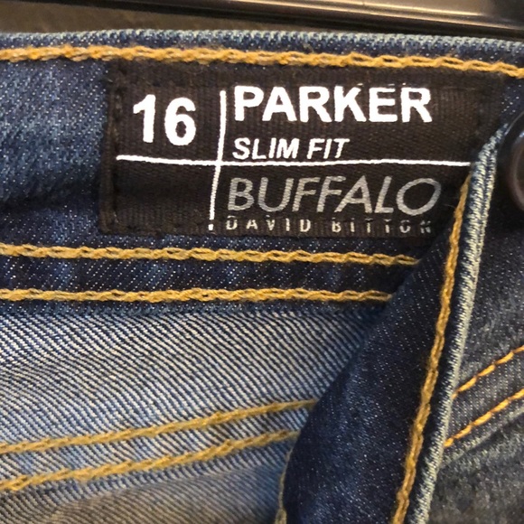 Buffalo Parker Slim Fit Jeans Shorts in Fossil Wash size 16 π€© K1 - Picture 3 of 14